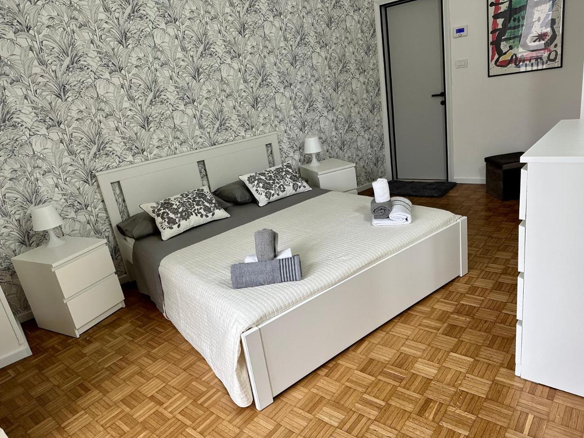 Appartamento Al Mare Rimini Exterior foto